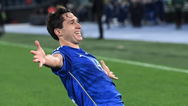 El jugador de Juventus fue un dolor para una Macedonia del Norte